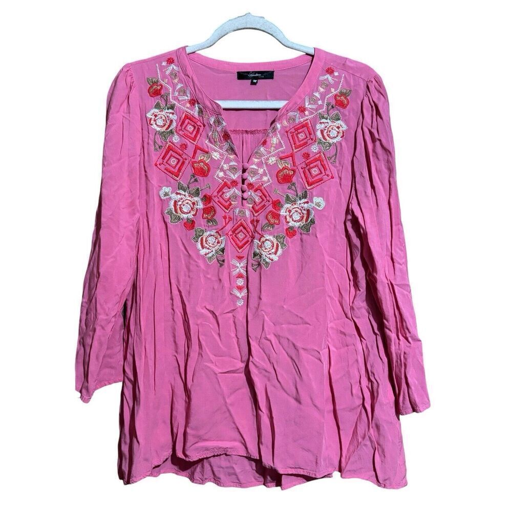 Andree by UNIT Tunic Top Womens Pink Multicolor Embroidered Split Neck Blouse